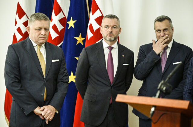 Politické napätie v koalícii oživuje šance na predčasné voľby, Slováci si môžu na ne&hellip;