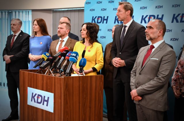 Kresťanskí demokrati chcú diskutovať o zmene volebného systému, na stole je aj téma decentralizácie