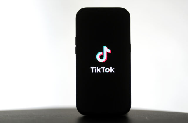 O prevzatí sociálnej siete TikTok podľa Trumpa rokuje…
