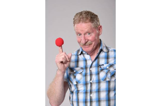 Červený nos vyletel ku hviezdam v novom programe Klaunské večerníčky aj vo vesmírnej sonde&hellip;