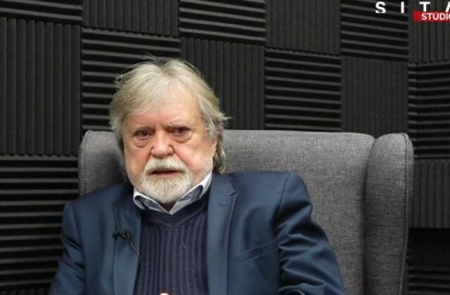 Niekedy sa v parlamente hanbím, niektoré diskusie sú často len o urážkach, priznáva Jarjabek – VIDEO