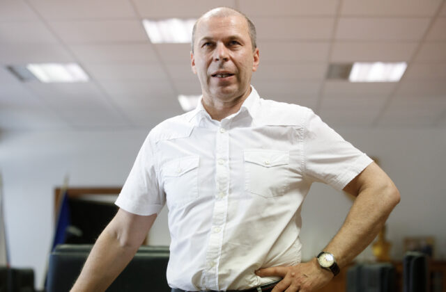 Bývalý šéf polície Kovařík sa pred súd postaví v novembri, obžalovaný je vo veci&hellip;