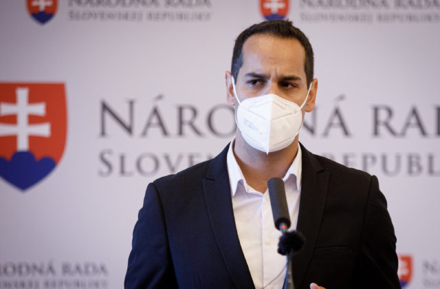 Okresný súd v Nitre prijal obžalobu na exposlanca Jána Heráka, obvinený je zo sexuálneho&hellip;