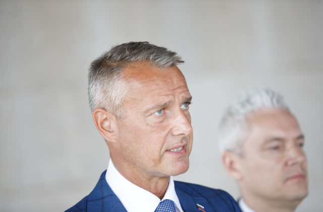 Rašiho ministerstvo chce pomôcť ohrozeným kultúrnym pamiatkam, predstavilo výzvu za stámilióny eur (video)