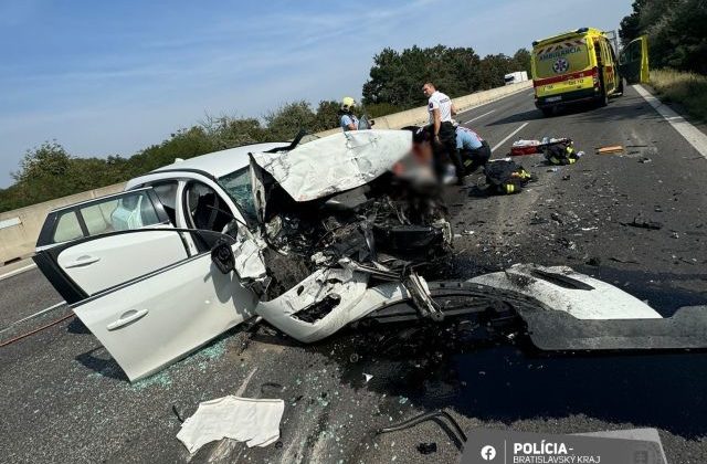 Diaľnica D1 je v smere do Trnavy uzatvorená, došlo k zrážke vozidla s nákladným&hellip;