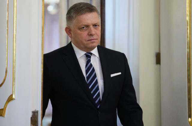 Hlavnú cenu Slovak Press Photo vyhrala fotografia atentátu na Fica, do súťaže sa prihlásili z V4 aj Ukrajiny