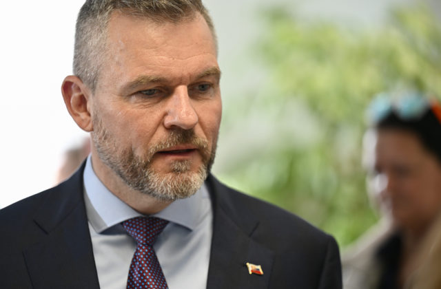 Pellegrini odmieta úvahy o úradníckej vláde, Migaľ sa…