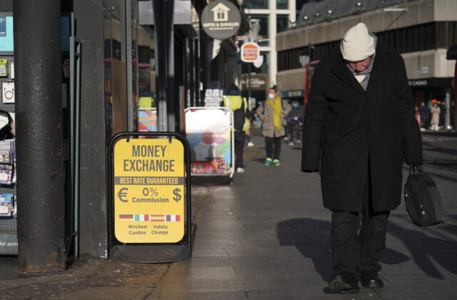 Hospodárstvo Británie sa zotavilo menej,&hellip;