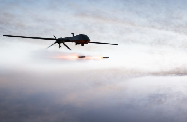 Útok dronmi spôsobil požiar skladu nafty v Rostovskej oblasti