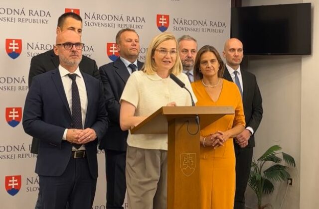 SaS navrhuje zníženie DPH na knihy na päť percent, na konsolidáciu by podľa Marcinkovej&hellip;