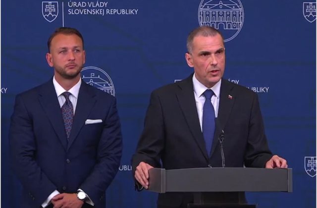 Slovenské protifašistické hnutie vyzýva Žilinku a Šutaja Eštoka…