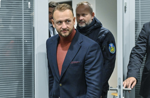 Bezpečnostné a záchranné zložky pracujú nepretržite už tretí deň. V teréne sa nachádza aj…