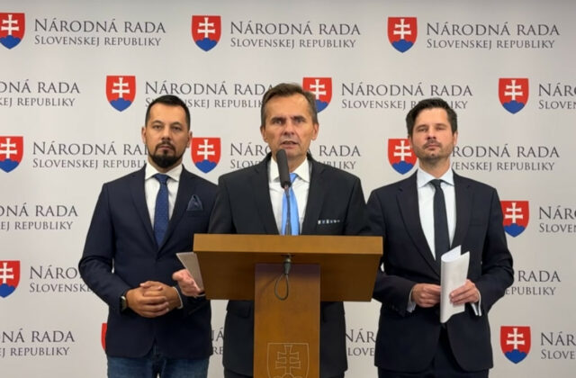 Zrušenie NAKA nebolo podľa Demokratov v súlade so zákonom, strana preto podáva trestné oznámenie…