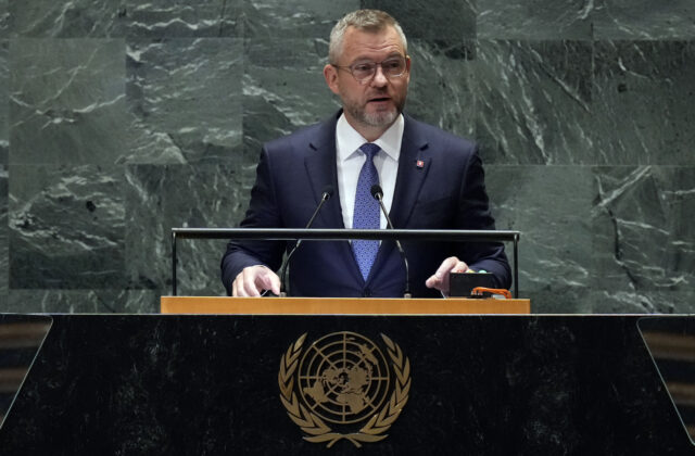 Pellegrini kritizuje úroveň diskusie v&hellip;