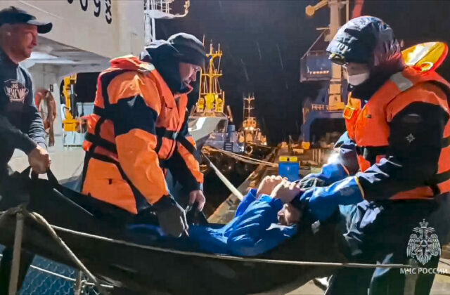 Rus prežil na nafukovacom člne&hellip;