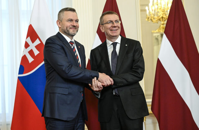 Pellegrini sa stretol s Rinkēvičsom,&hellip;