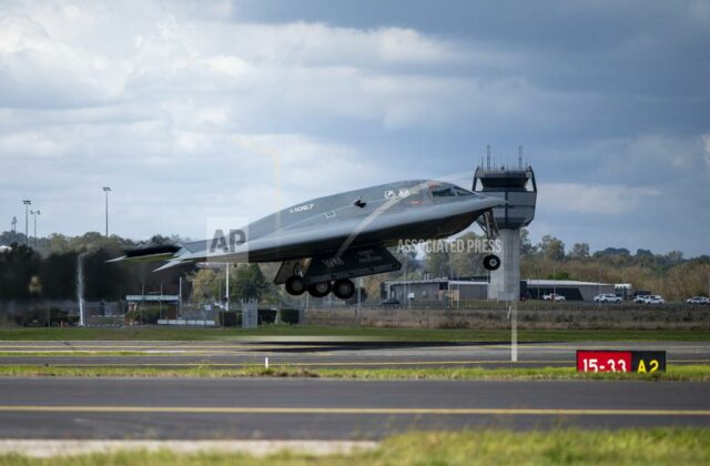 USA zaútočili na sklady zbraní&hellip;