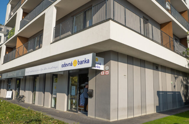 V Bratislave vzniká Odevná banka na pomoc jednorodičom v núdzi, okrem oblečenia bude poskytovať&hellip;