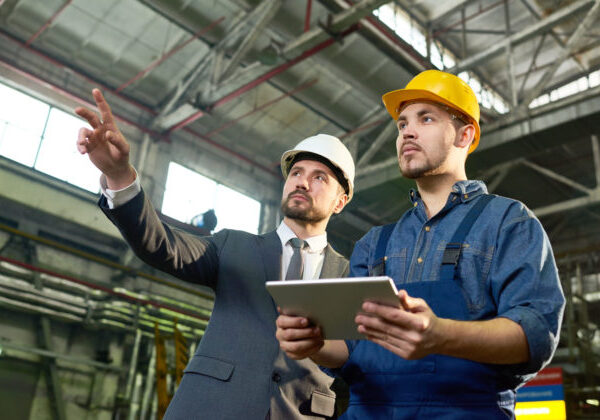 Vojna, vražda či atentát? Až 44 percent pracujúcich preferuje, aby sa ich zamestnávateľ vyjadroval iba k práci