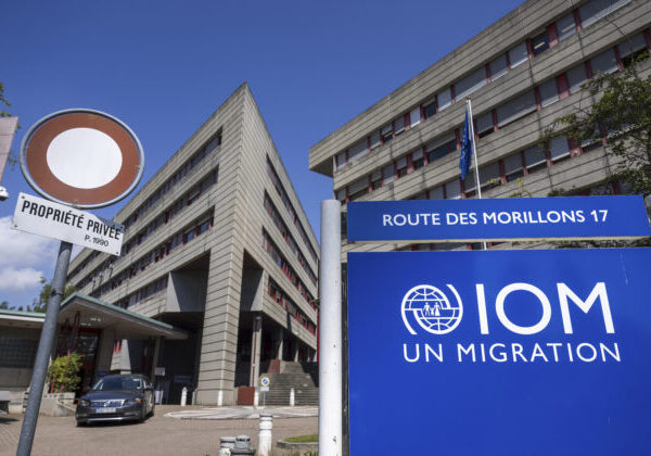 Organizáciu Spojených národov znepokojili masové hroby migrantov v Líbyi