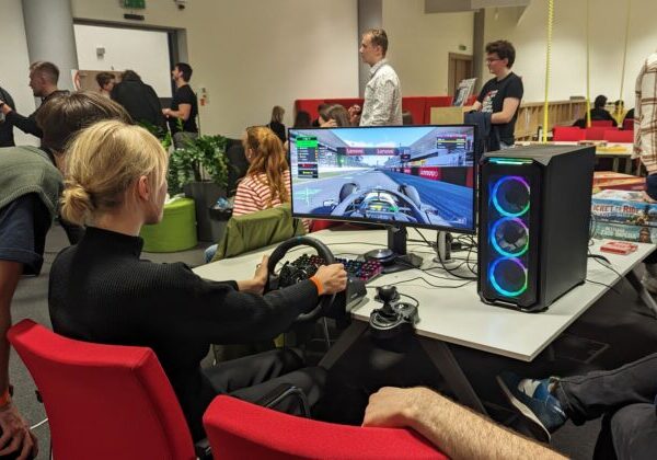 Študuj na top IT fakulte na Slovensku a staň sa IT špičkou!