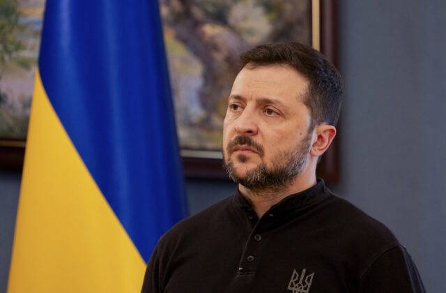 Ukrajinci najviac dôverujú bývalému veliteľovi armády Zálužnému, dôveryhodnosť…