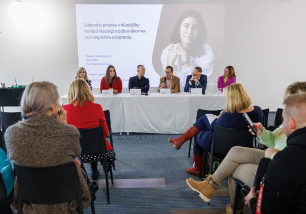 Mamografia odhalí to, čo si nedokážete nahmatať. Každý odložený skríning môže stáť život