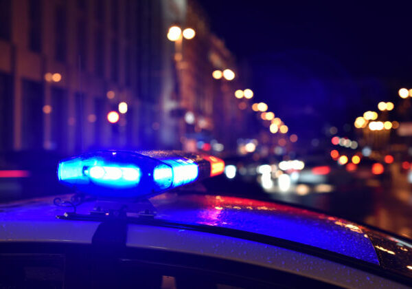 Opitý vodič v Prešove nereagoval na výzvy policajtov a opakovane sa ich snažil zraziť, padli aj varovné výstrely