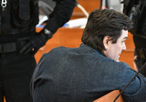 Po siedmich rokoch od vraždy Kuciaka sú právoplatne odsúdení vykonávatelia a sprostredkovateľ, Kočnera už dvakrát oslobodili – FOTO