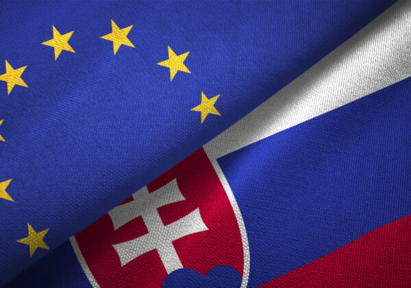 Slovensko podľa Klubu 500 nepotrebuje falošné strašenie o vystúpení z Únie, ale opatrenia na podporu konkurencieschopnosti