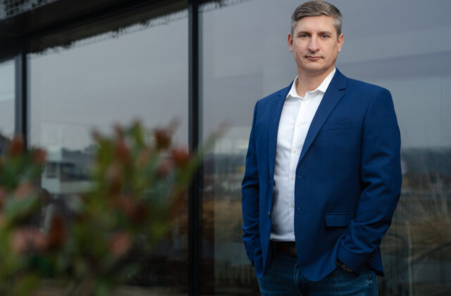Zmeny vo vedení divízie Adhesive Technologies spoločnosti Henkel…