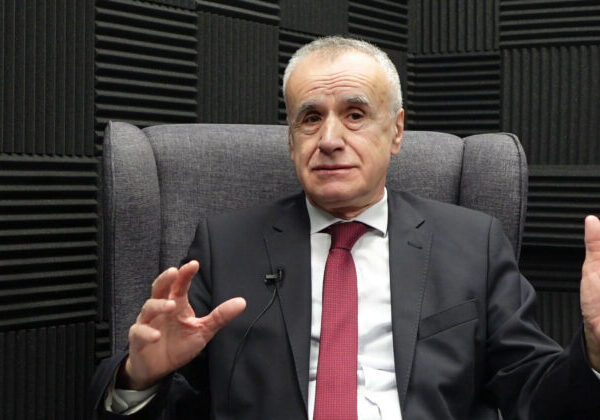 Nikto nás neťahá z Európskej únie ani z NATO, opozícia zavádza, hovorí Palko – VIDEO