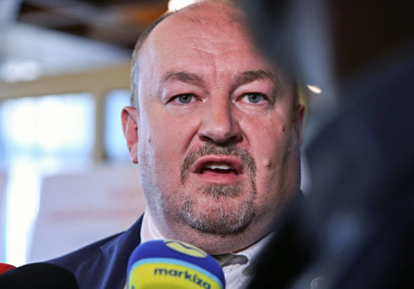 Bude Huliak ministrom? Ľupták tvrdí, že veci sú dojednané