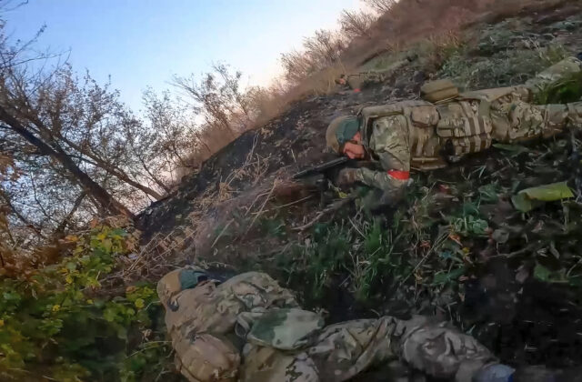 Putin podľa Kyjeva klame, že ruské jednotky v…