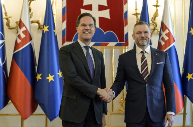Pellegrini sa stretol s generálnym tajomníkom NATO. Slovensko…