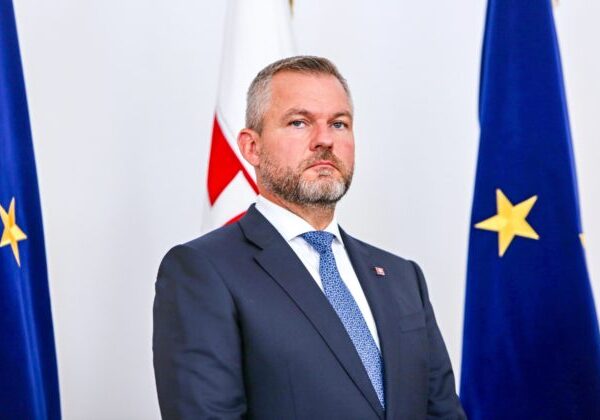 Pellegrini pred odchodom na konferenciu v Mníchove: Zásadnou otázkou bude, akú úlohu bude hrať EÚ pri nastaľovaní mieru na Ukrajine