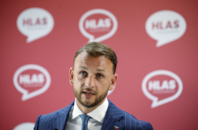 Šutaj Eštok nazval Matoviča predstaviteľom smutnej minulosti Slovenska