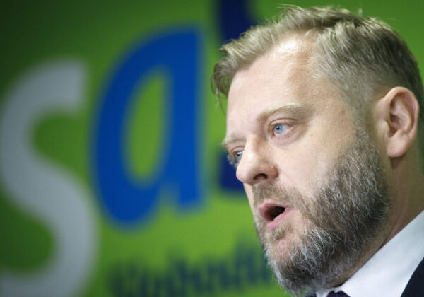 Slovensko zažíva stratu dôveryhodnosti u partnerov, podľa Krúpu sme medzinárodnej komunite na smiech – VIDEO