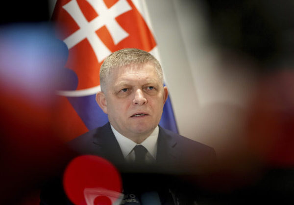 Fico vidí optimisticky otvorenie mimoriadnej schôdze, chystá sa aj na rokovanie s prezidentom