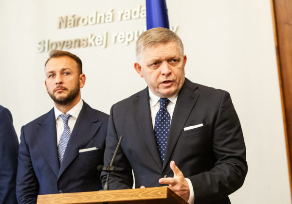 Prieskum ukázal, kto by vyhral voľby. Skokanom mesiaca je Smer-SD a Hlas-SD nezmenil svoj trend