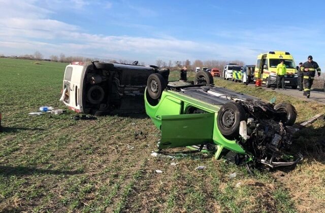 Pri obci Okoč došlo k čelnej zrážke…