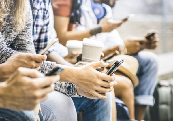 Mobil nepotrebuje k životu iba jeden z desiatich občanov Slovenska, najmladším by chýbal najviac