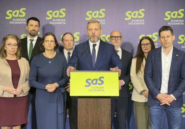 Ak Susko zasiahne v prospech Kaľavského, pôjde o škandalózne zneužitie moci, tvrdia liberáli – VIDEO