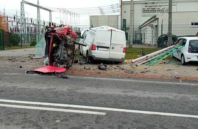 Vozidlo začalo po náraze horieť, tragickú dopravnú…