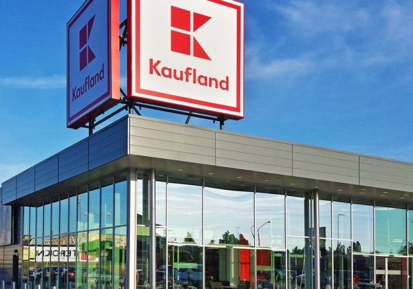 Zákazníci rozhodli: Kaufland je opäť najobľúbenejším potravinovým reťazcom na Slovensku