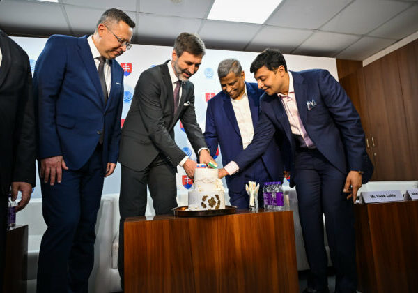 Blanár slávnostne otvoril honorárny konzulát v Kalkate, cieľom je posilnenie hospodárskej spolupráce – FOTO