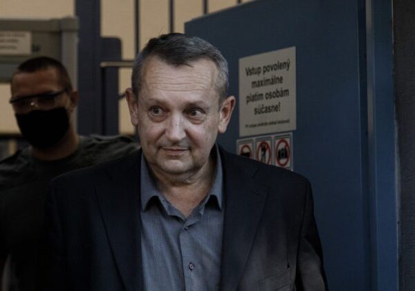 Pachinger z kauzy nebankoviek žiada obnovu konania, súd jeho odvolanie v minulosti odmietol