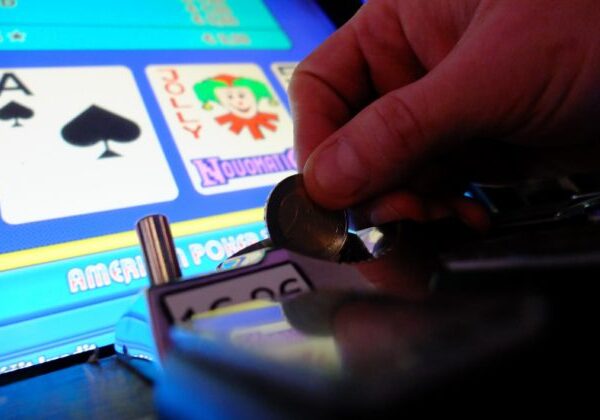 Protimonopolný úrad rozdával pokuty v oblasti hazardu, podnikatelia sa dopustili „gun-jumpingu“