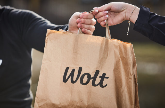 A čo tak… Wolt? Donášková…