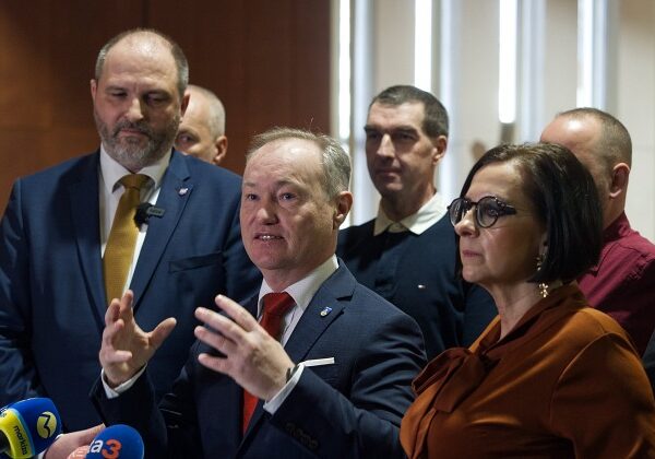 Starosta Severu Ténai navrhuje zrušiť všetky mestské časti v Košiciach, vidí to ako najúspornejšie riešenie